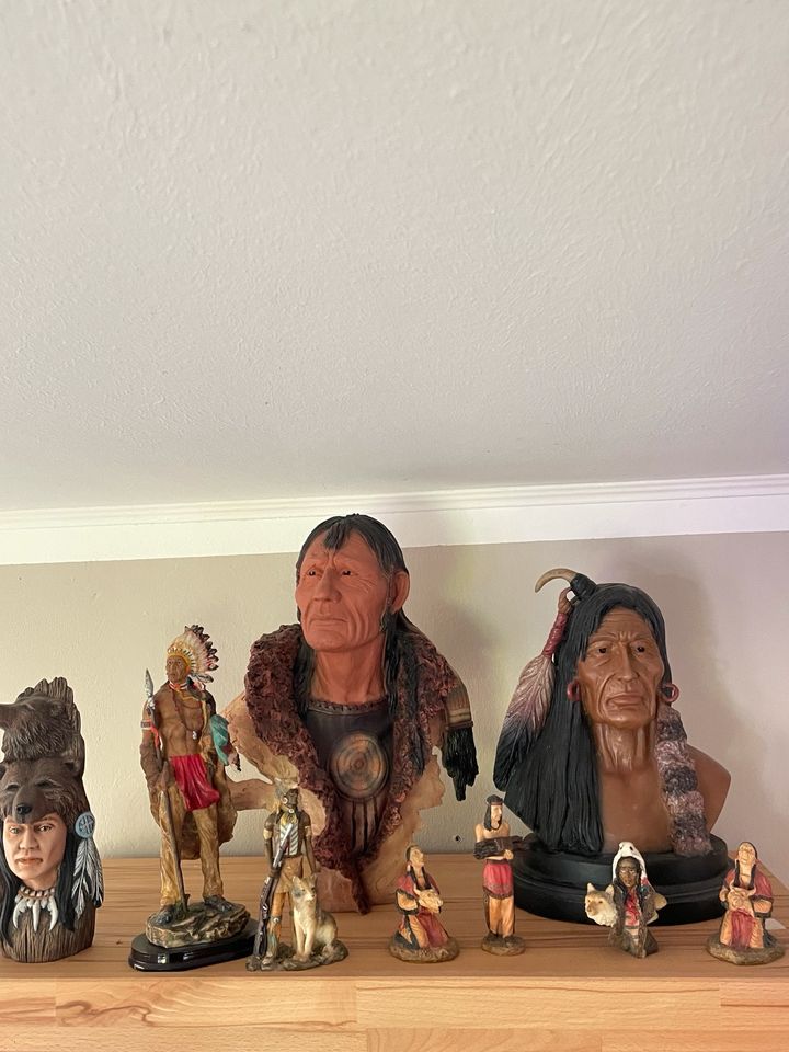 Indianer Figuren in Struvenhütten