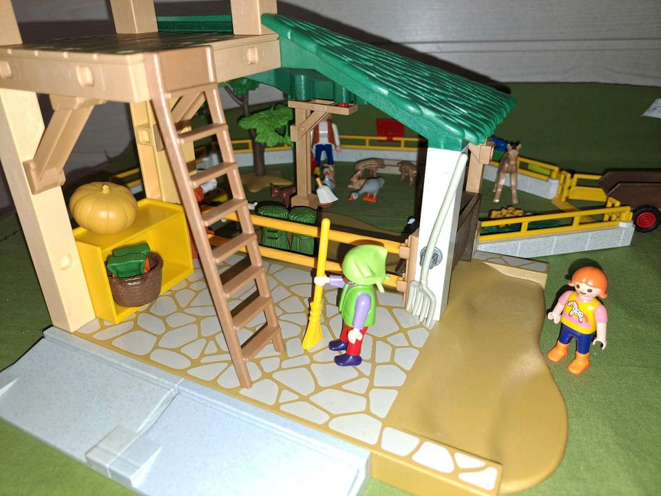 Playmobil 3243 Streichelzoo mit Zubehör in Oberhausen