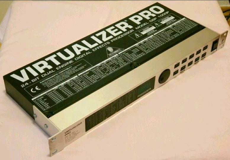 Behringer DSP1000P Virtualizer Pro Multi Effects Processor DSP 10 in Hamburg