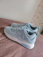 Hellblaue Schuhe Nordrhein-Westfalen - Oberhausen Vorschau