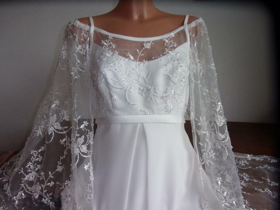 Schlicht elegantes Brautkleid   Hochzeitskleid  S   36 in Monheim am Rhein