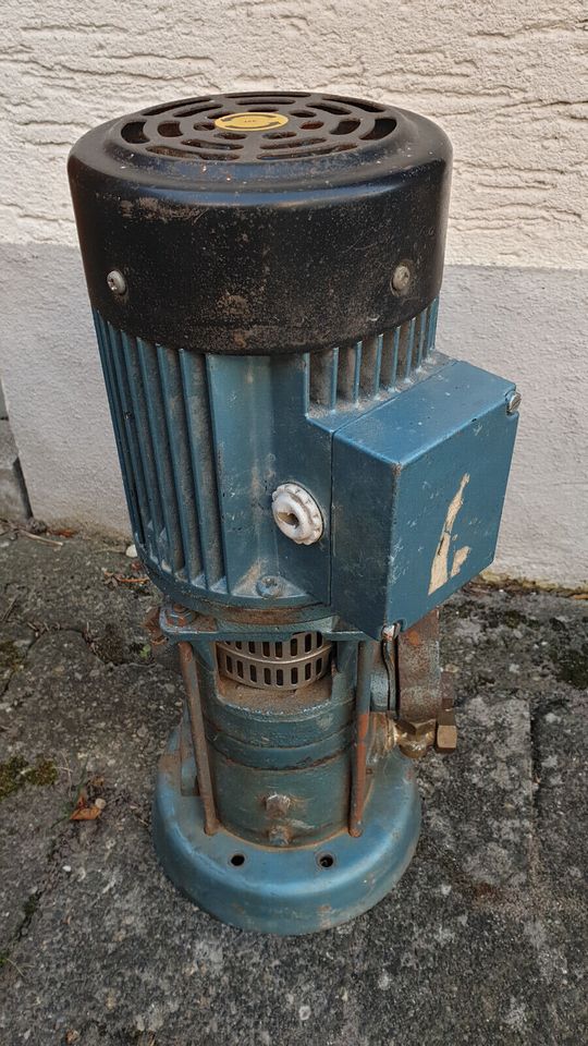 Grundfos Type CP2 20, 14 m.W.S., Nr. 8010, U/M 2900, 0.5 PS, 2 m3 in Paderborn