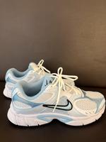 Nike V5 RNR Sneaker Sportschuhe Bayern - Landshut Vorschau