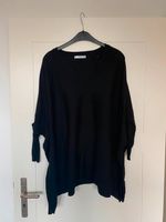 Schwarzer Poncho Pullover Mango onesize Düsseldorf - Pempelfort Vorschau