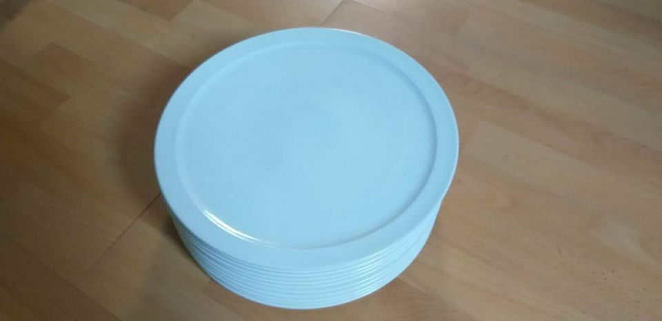 11 Pizzateller weiss rund aus Porzellan d 30cm NEU in Roetgen