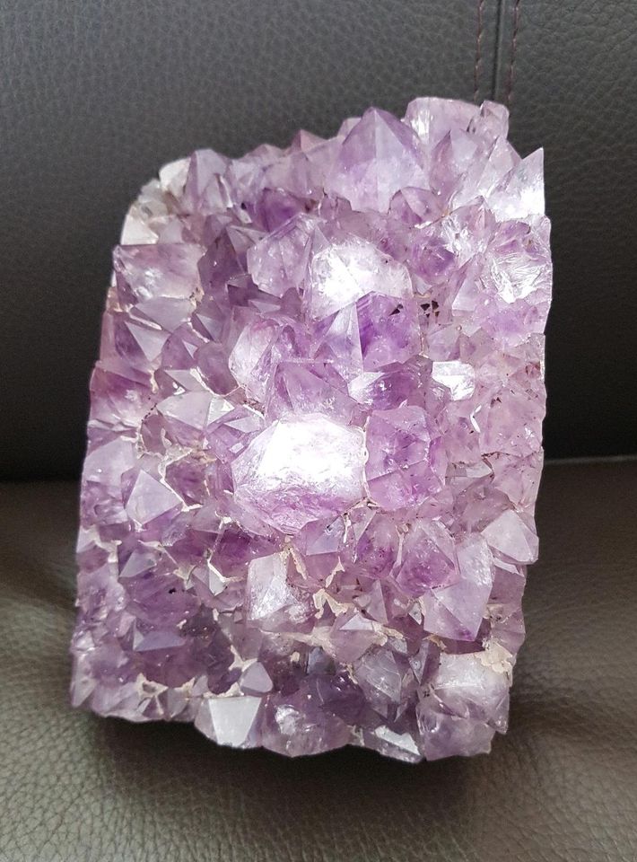 AMETHYST DRUSE/BRUNNENSTEIN CA 2,8 KG in Ulm