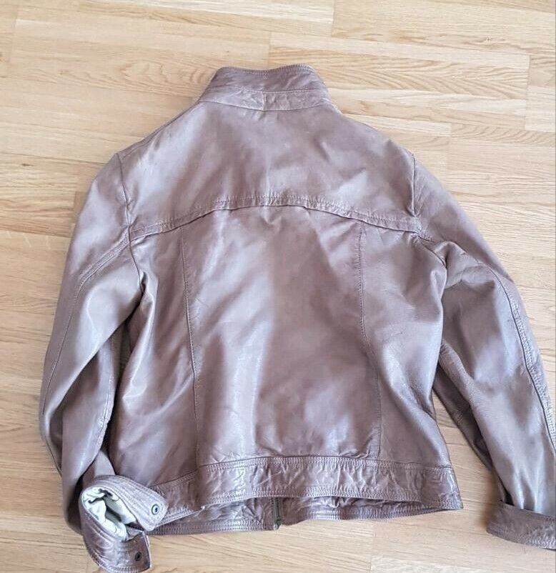 Massimo Dutti Lederjacke in München