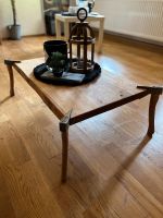 Couchtisch/Coffeetable mit Beilfüßen UNIKAT Baden-Württemberg - Schenkenzell Vorschau