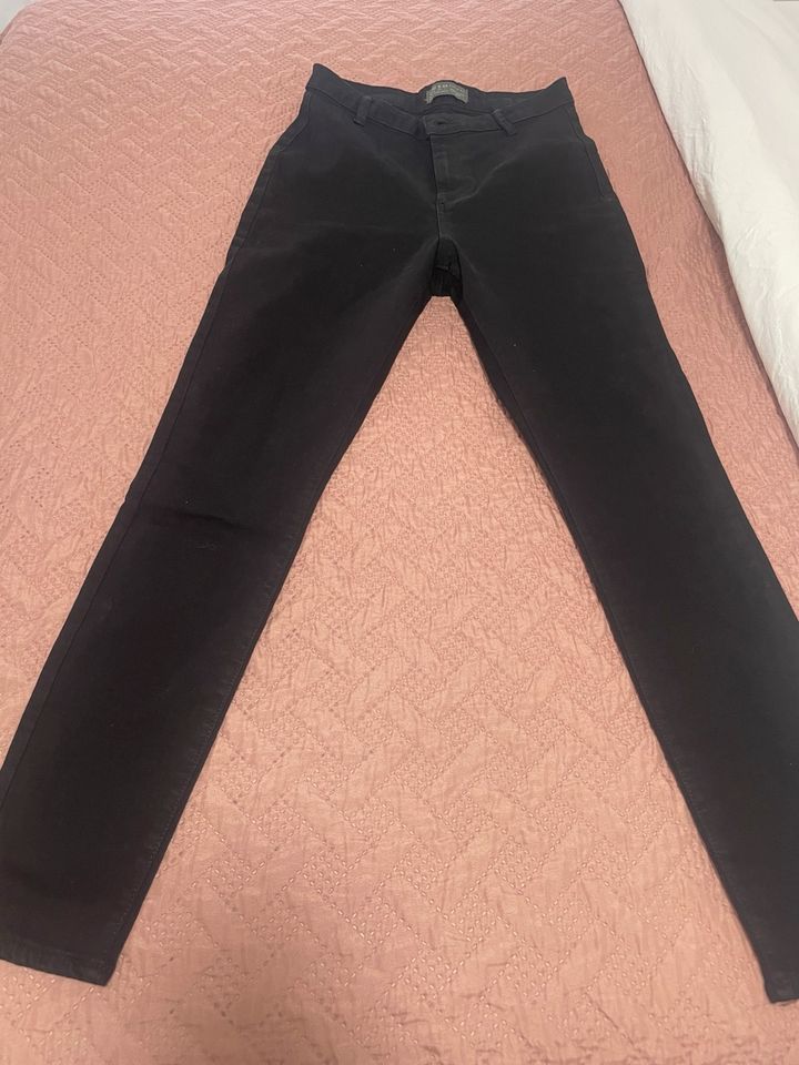 Primark Damen Skinny Jeans Neu Gr. L schwarz in Hannover