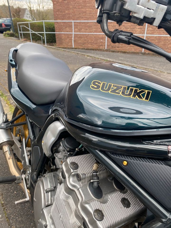 Suzuki Bandit 600 in Übach-Palenberg