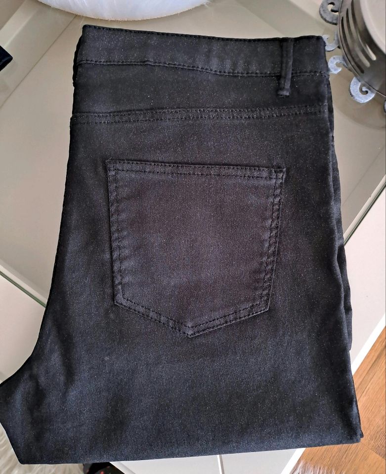 Esmara Skinny Jeans schwarz glitzer 44 neuwertig in Willich
