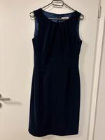 Nagelneues knielanges blaues Kleid Größe 38 Sachsen - Oberlungwitz Vorschau