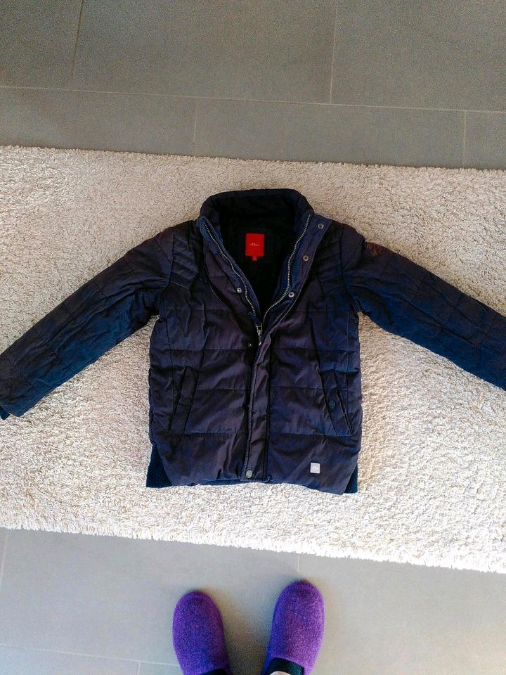 Winterjacke jungen s.oliver gr. 140 in Kipfenberg