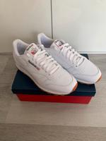 Reebok Classic weiß Leder neu 44 Sneaker Classics Hessen - Darmstadt Vorschau
