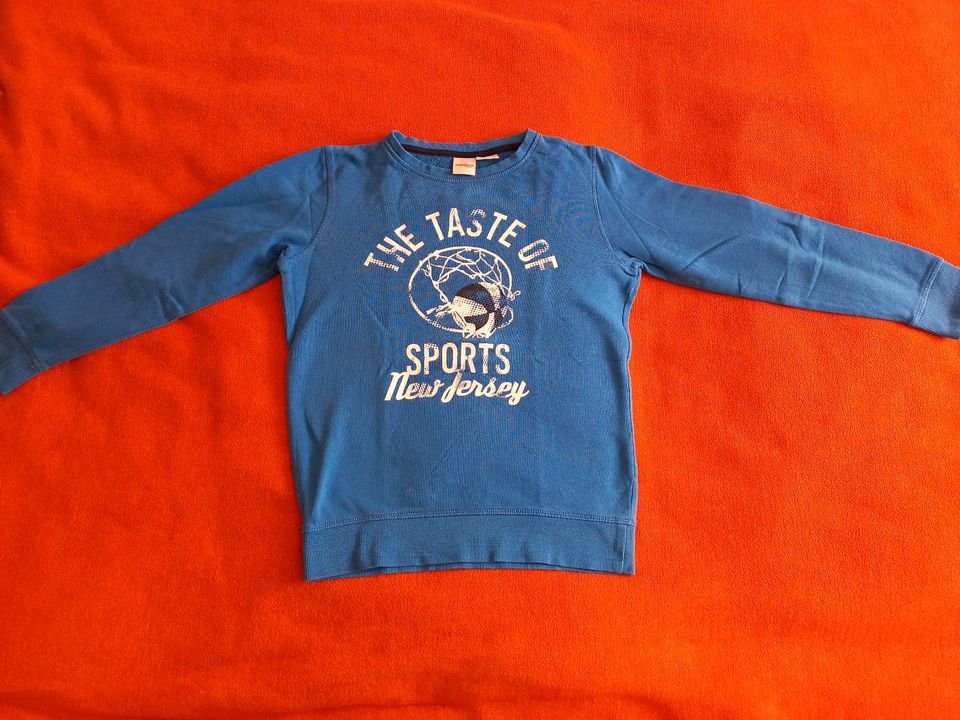 Pullover/ Hoodie Jungen Gr. 146/152 in Bingen