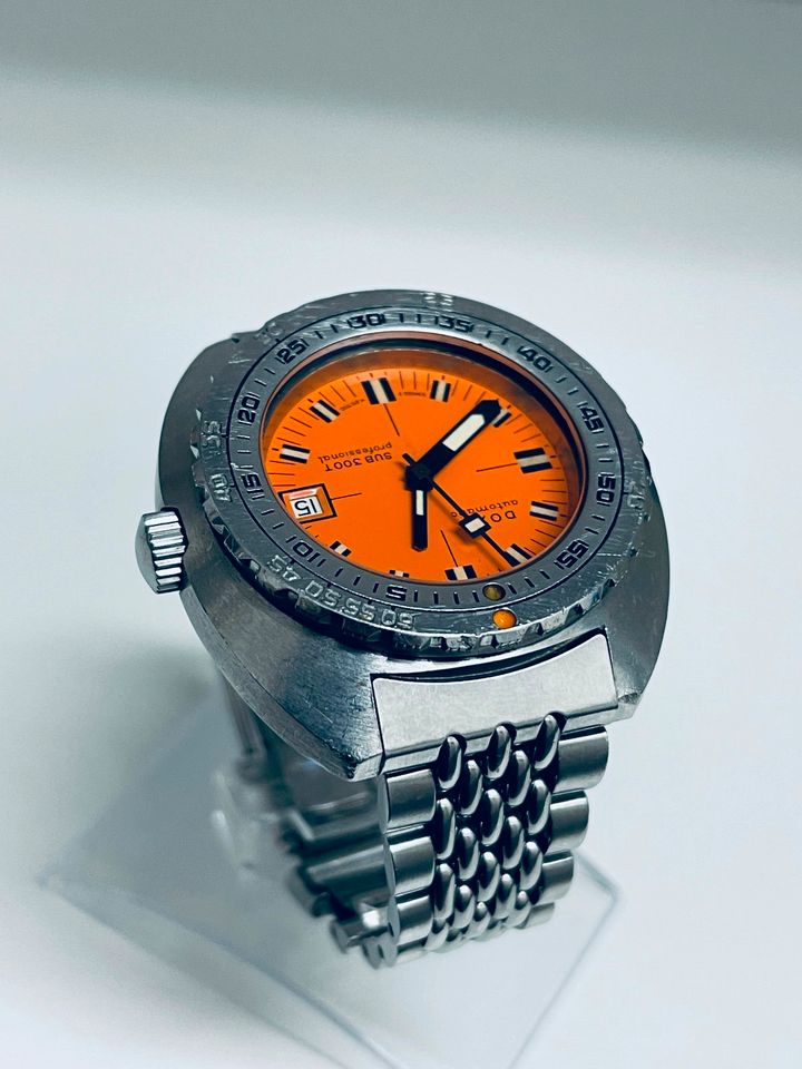 DOXA SUB 300T DIVER - CERTIFIED PRE OWNED - VINTAGE - 1967/1968 in Karlsruhe