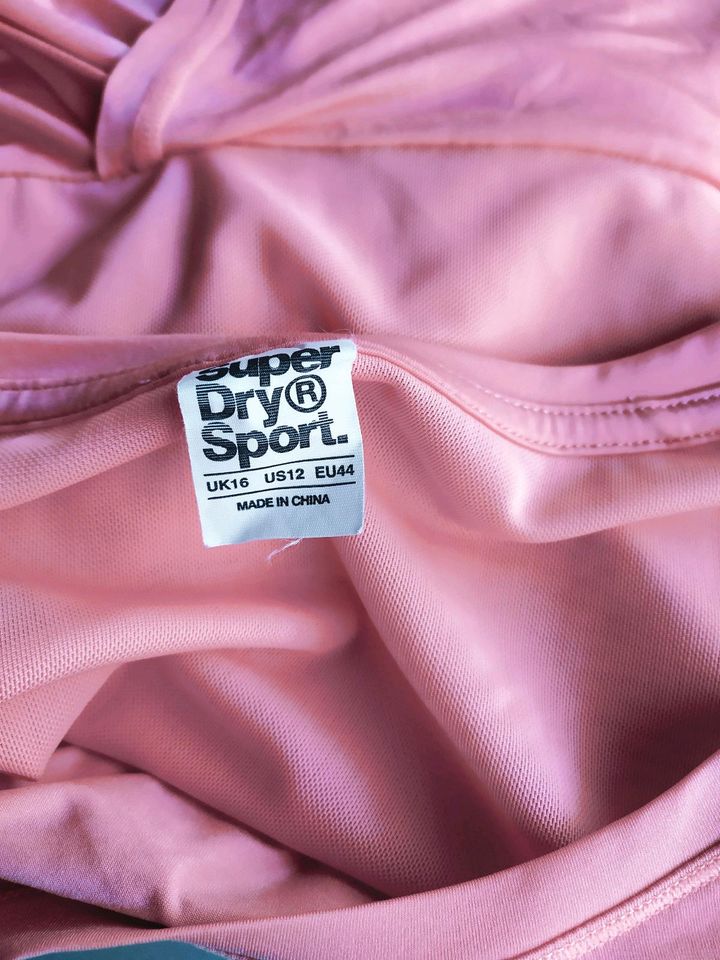 Superdry Sport T-Shirt rosa Gr. 44 neu in Bargteheide