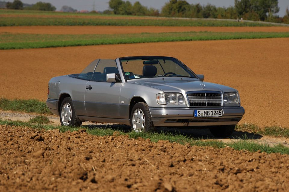 Mercedes W124 A124 Cabrio E200 in Haselünne