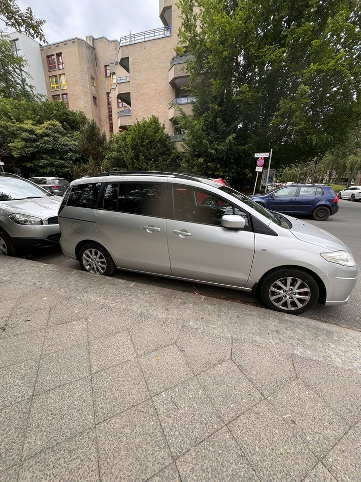 Benziner mazda5 in Berlin