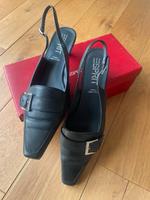 Esprit Damenschuh schwarz in Gr. 42 Slingpumps Nordrhein-Westfalen - Langerwehe Vorschau