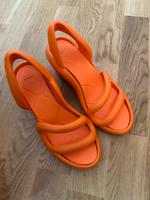Camper Kobarah neu Schuhe Sandalen Sandaletten orange 39 Friedrichshain-Kreuzberg - Kreuzberg Vorschau