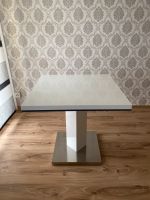 Esstisch Küchentisch Tisch Hochglanz 80x80 cm Neuwertg Niedersachsen - Ganderkesee Vorschau