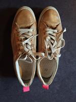 Bugatti Sneaker Schuhe Damen Gr. 40 Hessen - Schwalmstadt Vorschau