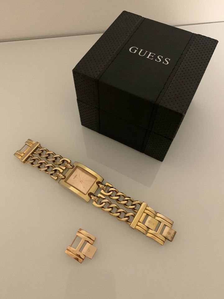 Guess Uhr Rosegold , Armbanduhr in Schwerin