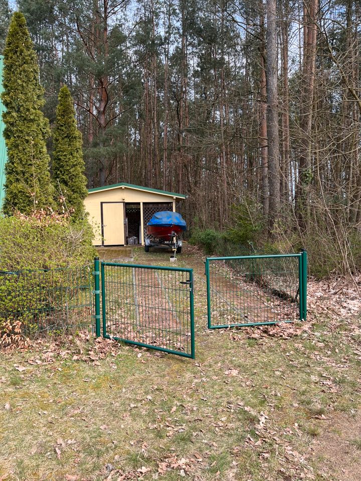 Bungalow mit Steg und Boot in Marienthal in Zehdenick