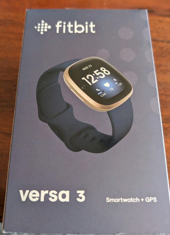 SmartWatch Fitbit Versa 3 inkl. Versand in Mauritz