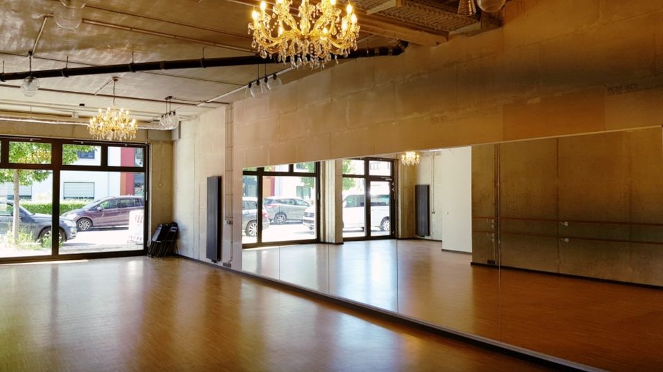 Tanzstudio Tanzraum Studio Seminare Trainings Workshop Yoga in Berlin