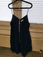 Umstands Babydoll mit Gürtel und Strumpfhosen Nordrhein-Westfalen - Kempen Vorschau