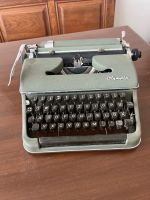 Schreibmaschine der Firma Olympia Kr. Dachau - Dachau Vorschau
