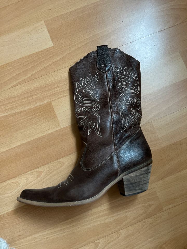 Damen Cowboy Stiefel in Wendlingen am Neckar