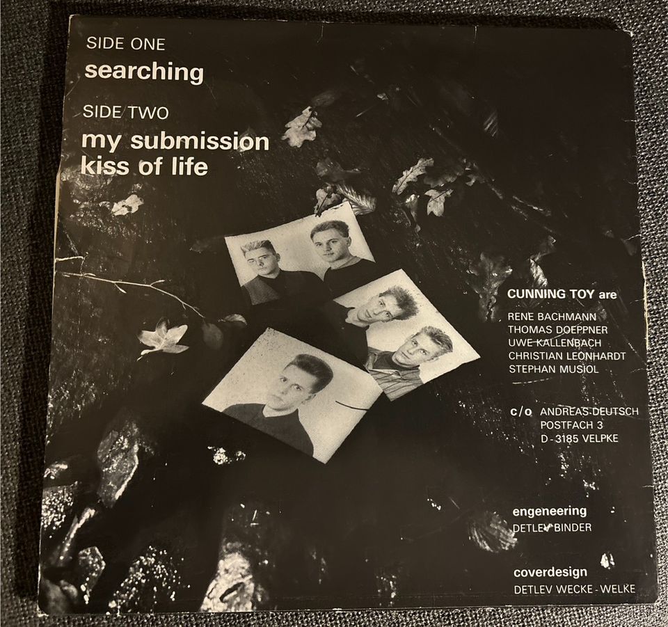 New Scientists The Storm LP & Cunning Toy Searching Maxi in Gifhorn