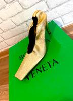 Bottega Veneta Metallic Gold Pumps Leder High Heels Schuhe 38 Köln - Nippes Vorschau