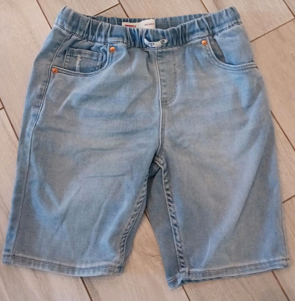 Levis Jeans Shorts kurze Hose Gr.164-w.NEU! in Sehnde