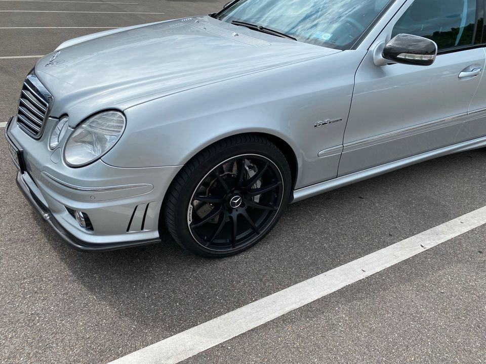 Mercedes AMG E63 E-Klasse S211 Mopf in Stuttgart