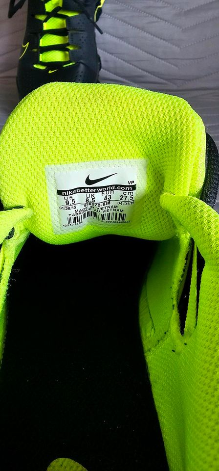 Nike Reax 8 TR Schuhe Herren Größe 43 in Stuttgart