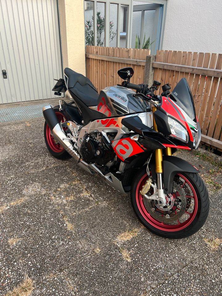 Aprilia Tuono v4 1100 RR Bj‘ 16 in Fürstenfeldbruck