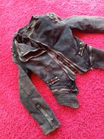 Muxxn Jeansjacke Dunkel grau mit so Nieten Nordrhein-Westfalen - Morsbach Vorschau
