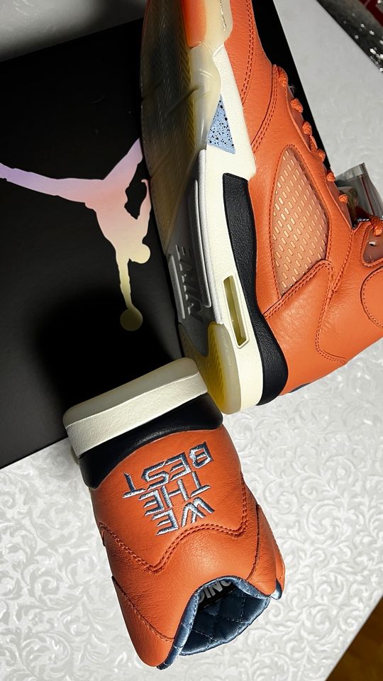 Limited Edition Air Jordan 5 x DJ Khaled We The Best NEU SALE in Essen