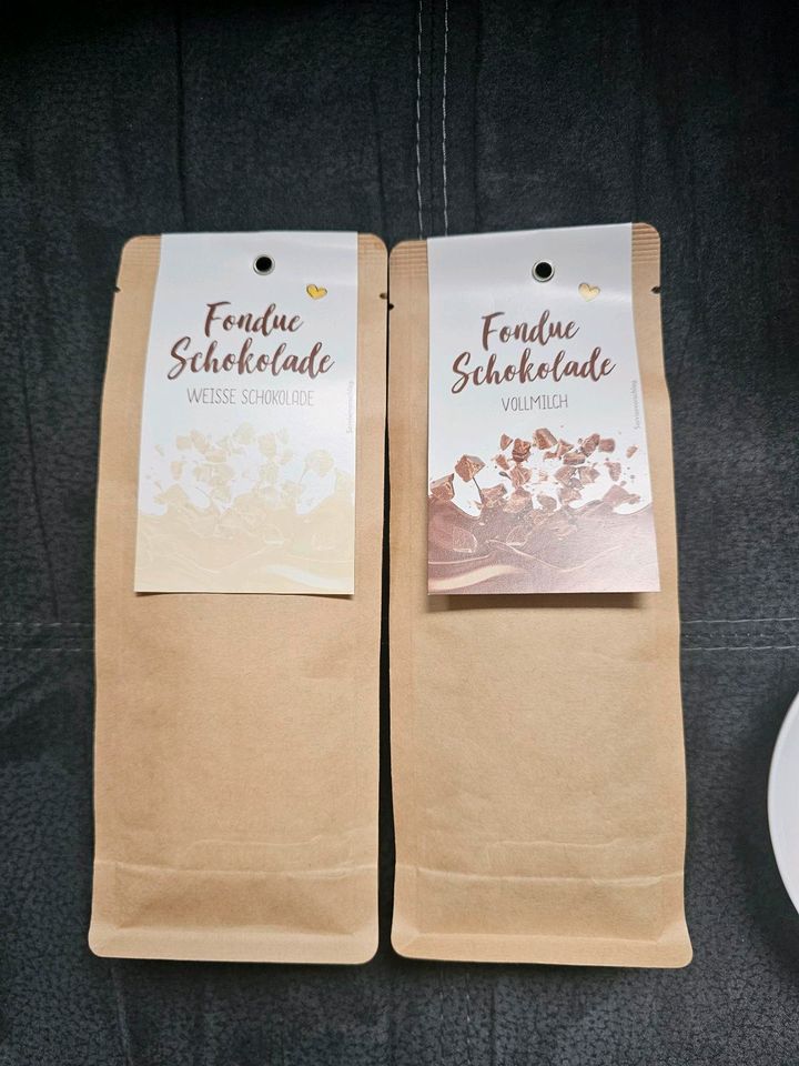 Schokofondue Set mit 3 Pack Fondue Schokolade  NEU in Straubing