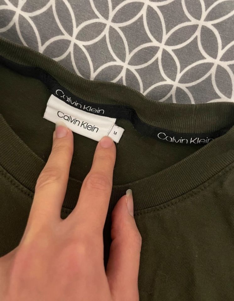 Original Calvin Klein Langärmelige Bluse Herren Größe M in Potsdam