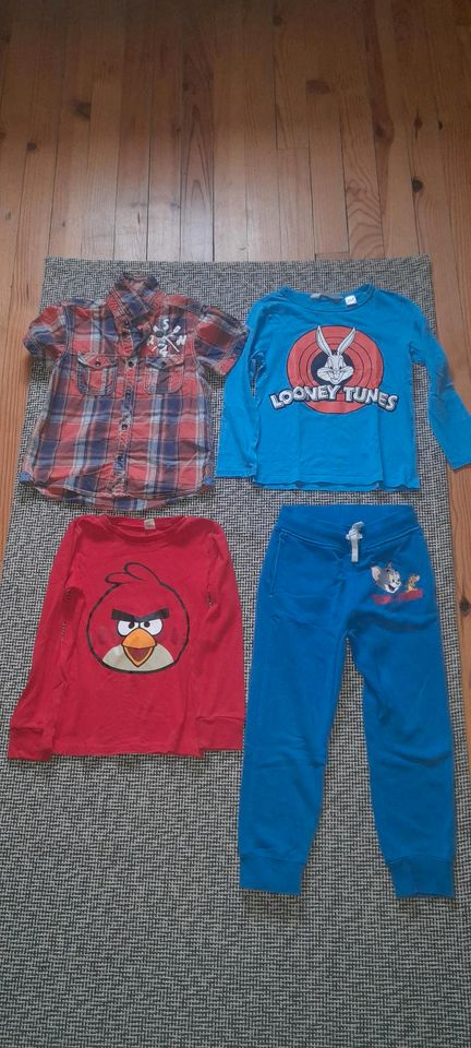 Jungen Paket 4tlg H&M in Saarlouis