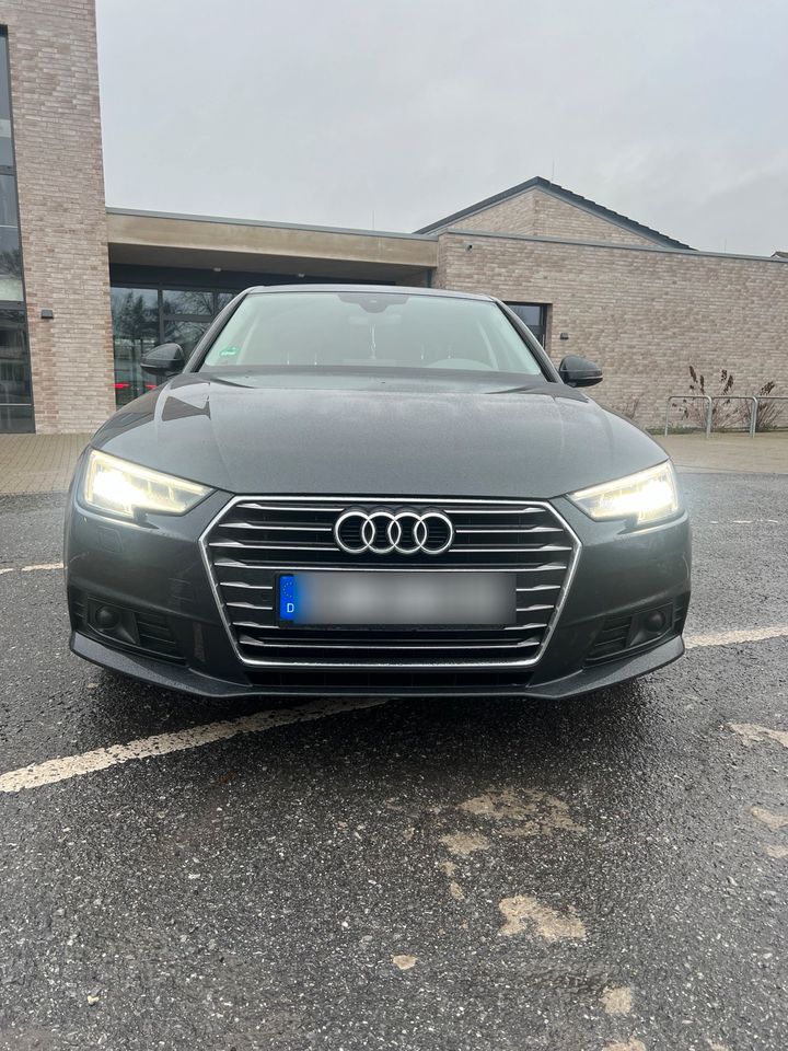 Audi A4  B8 in Gronau (Westfalen)