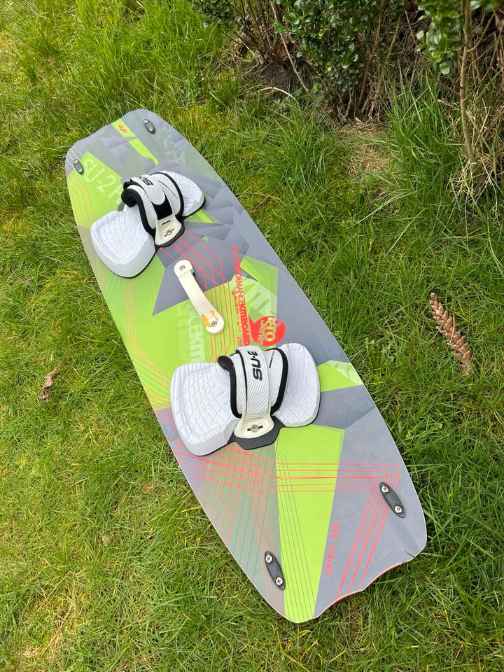 Kiteboard Kitebord SU-2 Proseries 134 x 40 cm in Weyhe