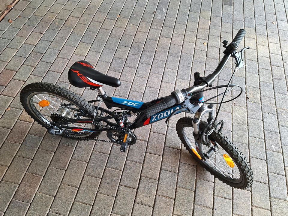 Mountainbike Jungen 20" 18 Gänge in Mücke