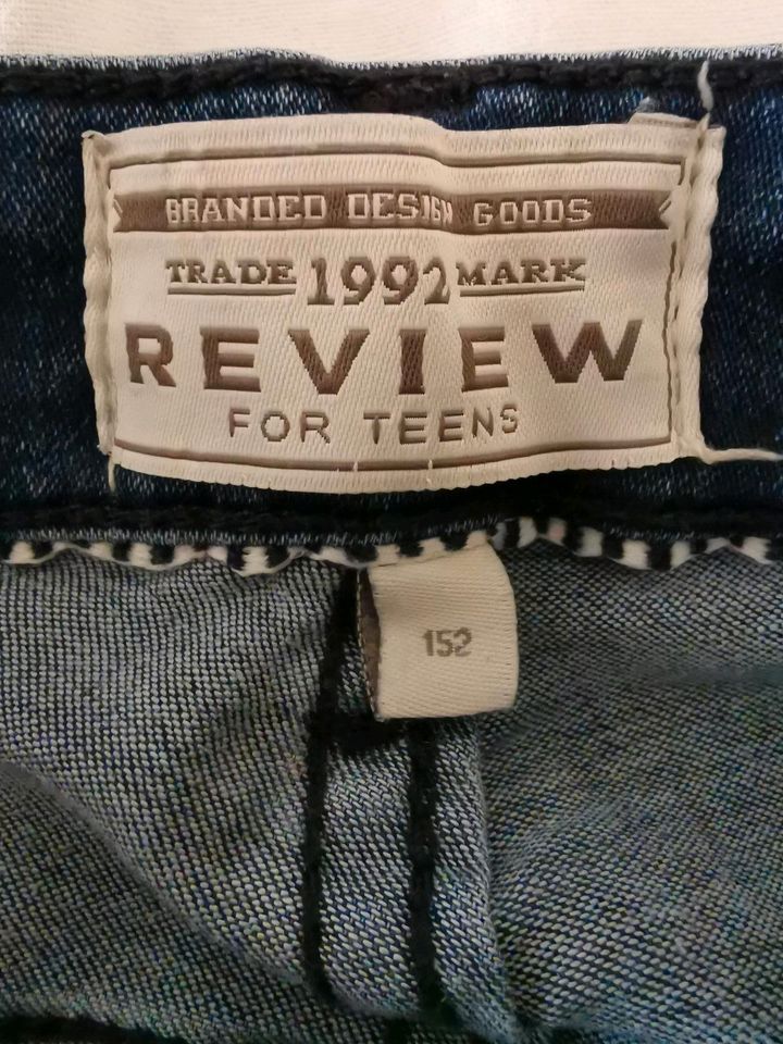 Jeans von Review Gr. 152 in Köfering