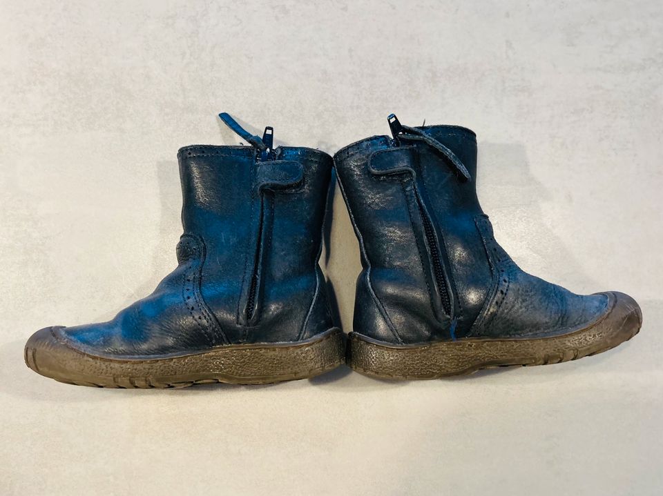 Bisgaard Winterstiefel blau Gr. 24 in Gießen